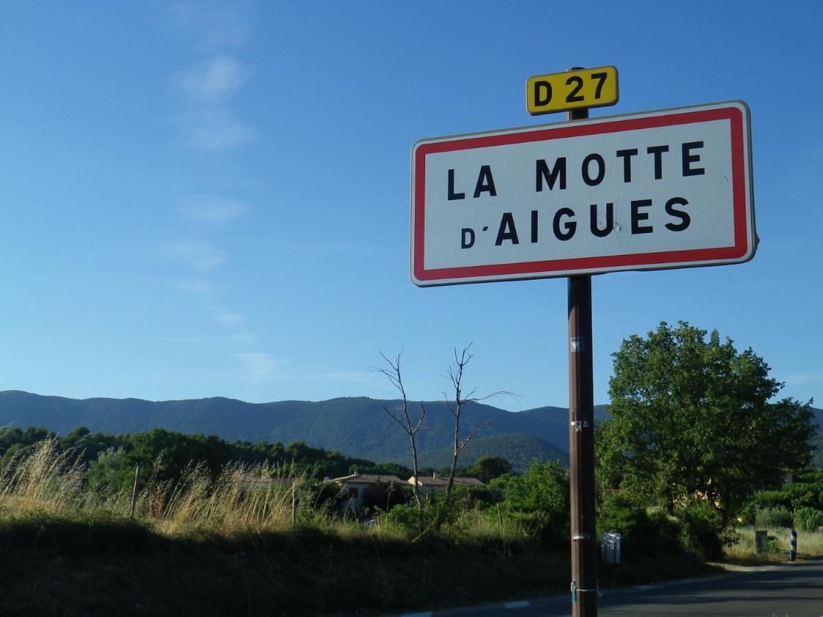 La Mordoree La Motte-d'Aigues エクステリア 写真